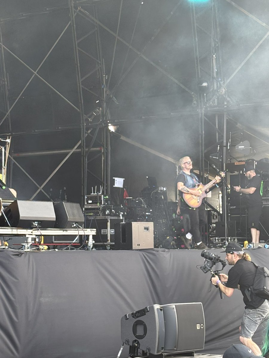 KevinHo60481430's tweet image. @thescratchmusic #download2025 #downloadfestival - WICKED band👊!