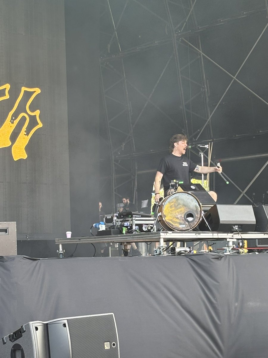 KevinHo60481430's tweet image. @thescratchmusic #download2025 #downloadfestival - WICKED band👊!