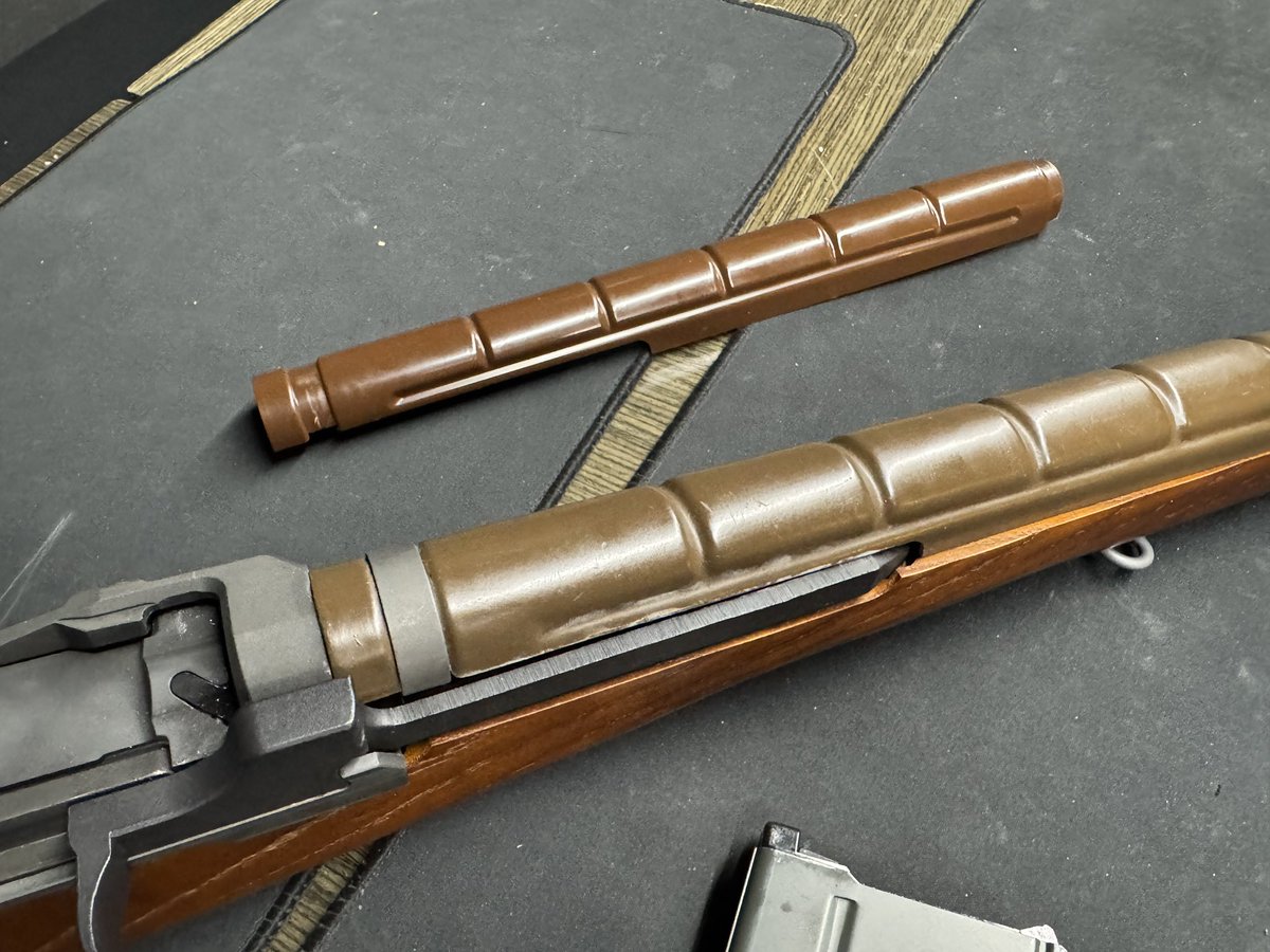 좀 더 튼튼한 방열판 장착