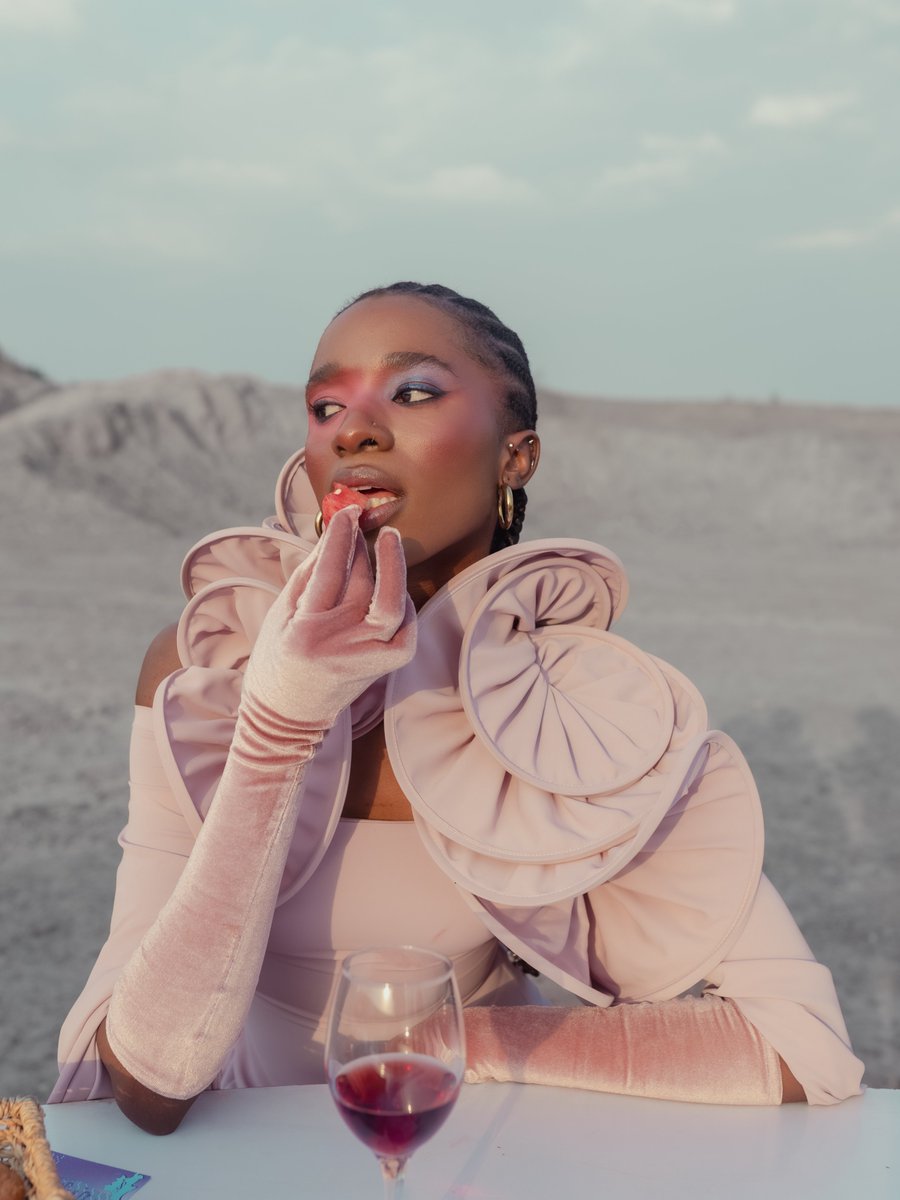 housewives of the realm
styling and art direction by me