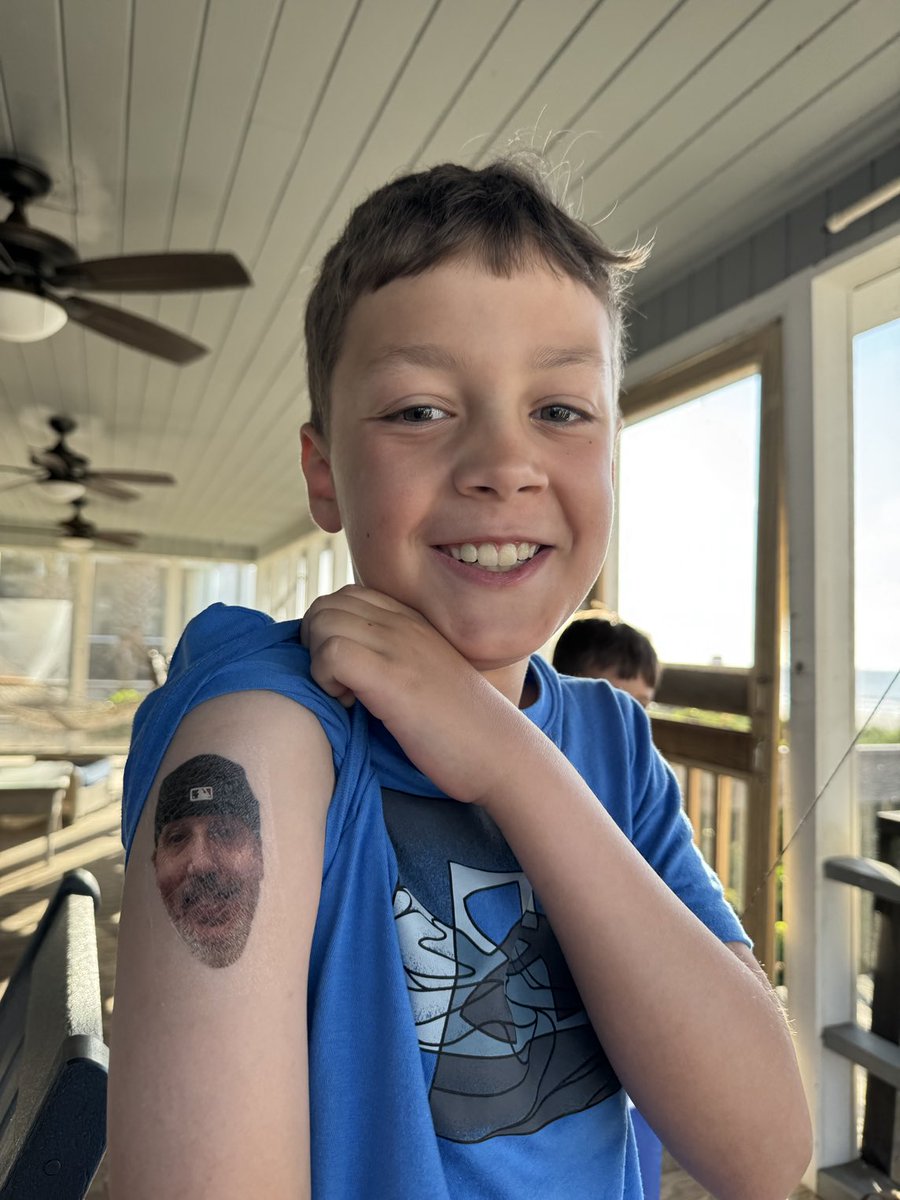 The kids got “tattoos” of me for Father’s Day. 😂