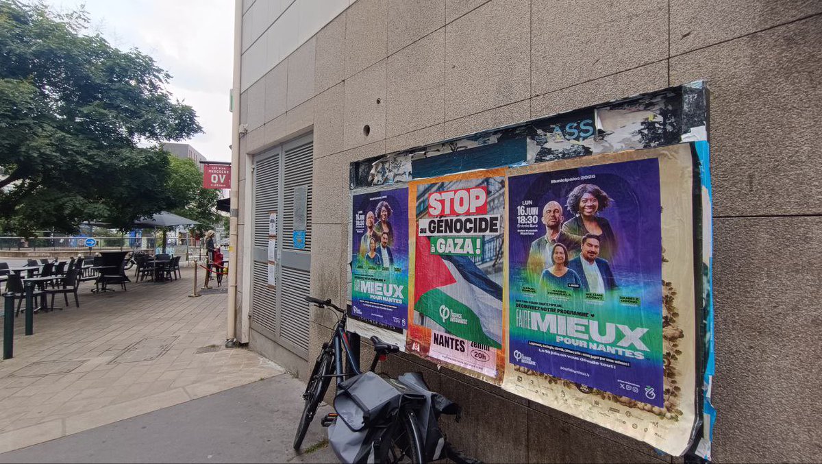 NouvelleNantes's tweet photo. 🫰 Jour-J ! 
Après 2 semaines d’actions sur le terrain (tractages, collages), on se donne rdv ce soir pour le grand meeting populaire !
Venez assister à la présentation du programme #FaireMieux à #Nantes en présence de @mbompard et de @Deputee_Obono
ℹ️ 18h30 - Salons Mauduit https://t.co/tddf6paTSS