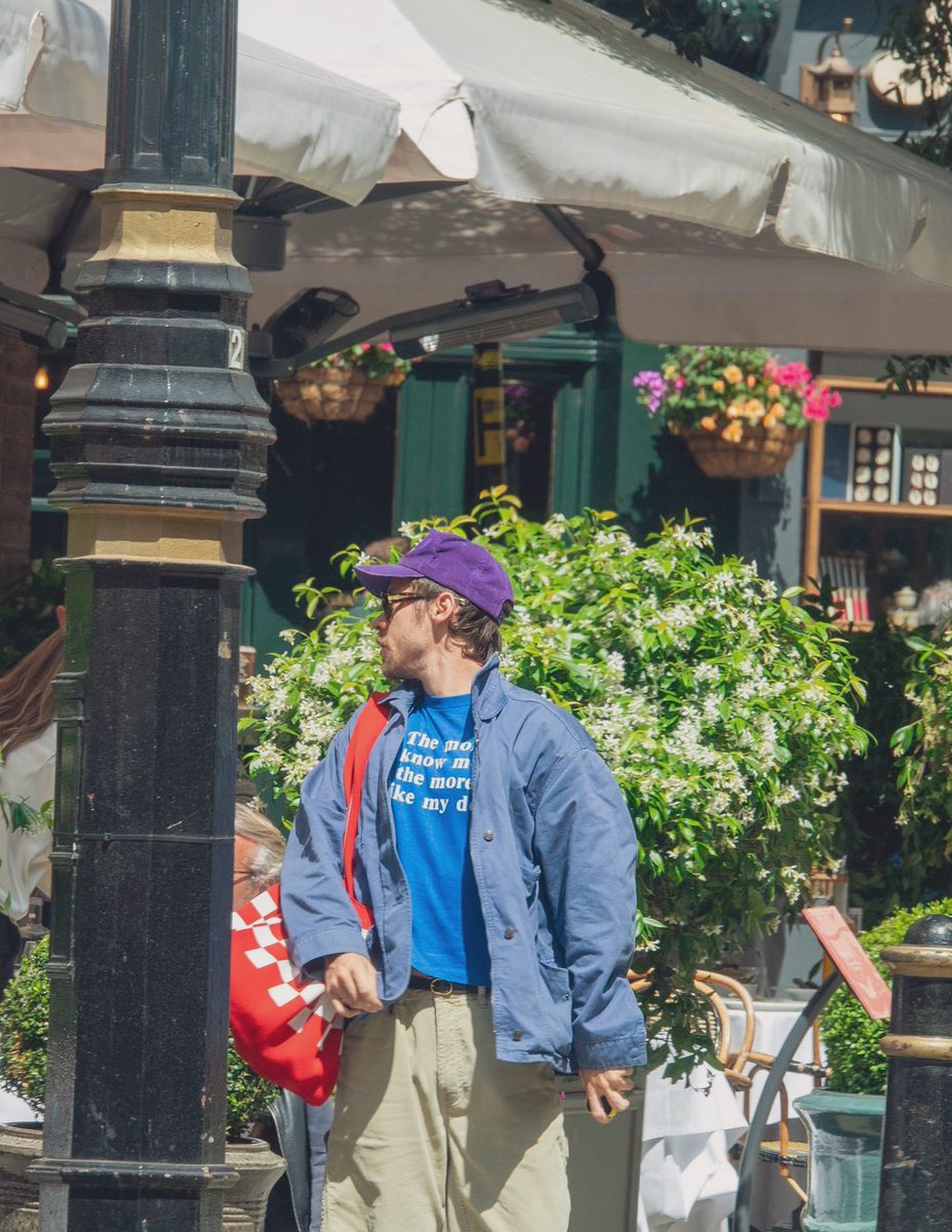 this picture looks soo aesthetic