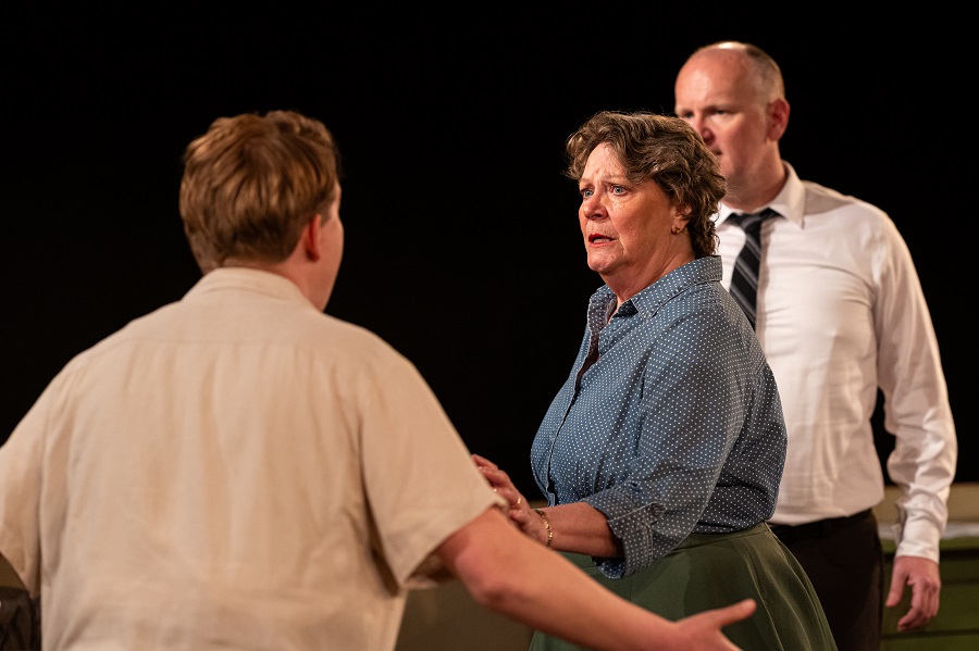 Drew Rowsome (@drewrowsome) on Twitter photo Leaving Home: a classic as a vivid slice of life drewrowsome.blogspot.com/2025/06/leavin… #theaTO
<a href="/coalminetheatre/">The Coal Mine Theatre</a> <a href="/MatchstickHfx/">Matchstick Theatre</a> #drama #family #Canadian #classic #DavidFrench #LeavingHome Leaving Home: a classic as a vivid slice of life drewrowsome.blogspot.com/2025/06/leavin… #theaTO
<a href="/coalminetheatre/">The Coal Mine Theatre</a> <a href="/MatchstickHfx/">Matchstick Theatre</a> #drama #family #Canadian #classic #DavidFrench #LeavingHome