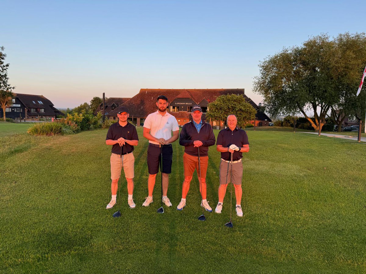 With Jim, Michael, Ryan &amp; Daniel completing 72 hole challenge <a href="/LHGCC/">Langdon Hills G&CC</a> today in memory of Doctor Nick and raise awareness &amp; money for MND <a href="/mndasso/">Mahendra Jayasinghe</a>