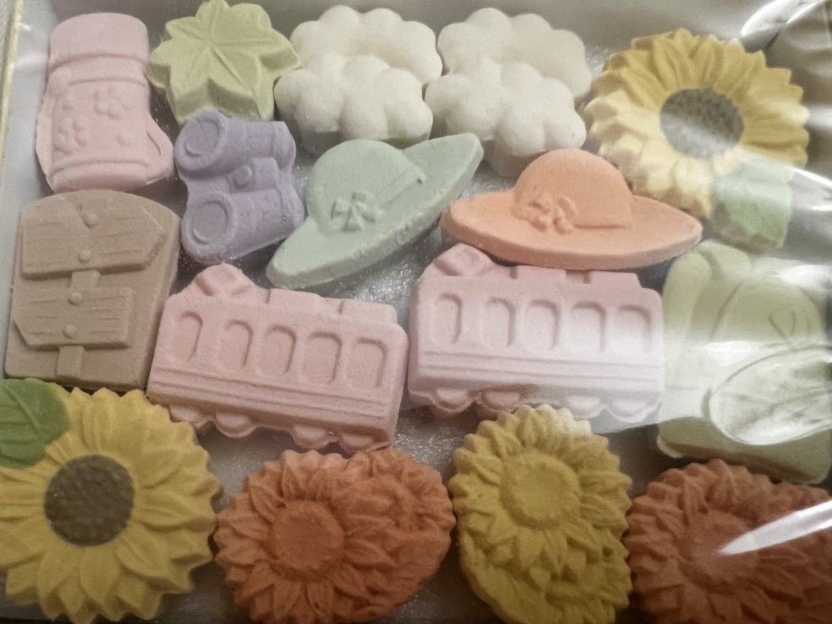 Хөөрхөн чихэр ирсэн