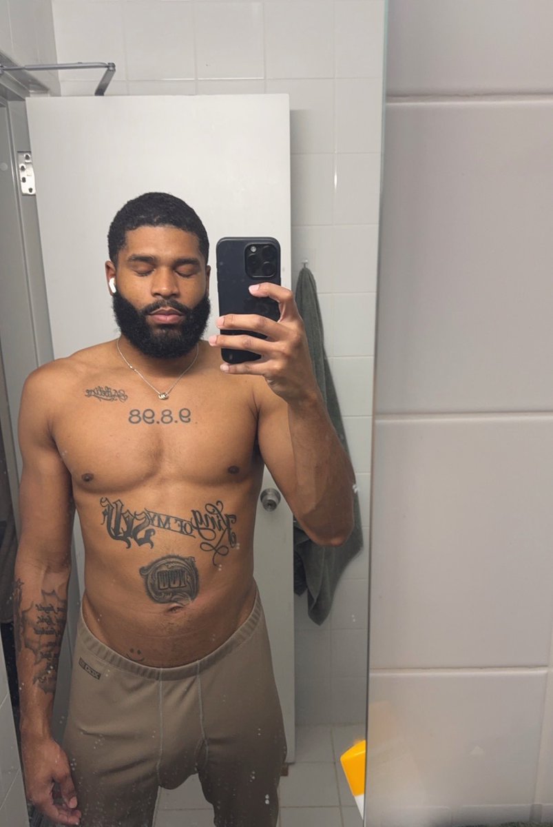 Chama (@joe_ellisv) on Twitter photo 