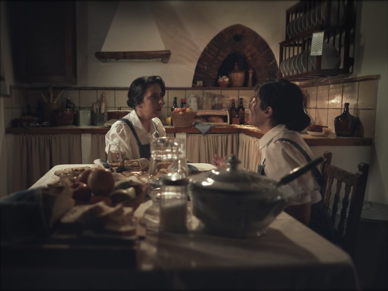 Estos son nuestros cortometrajes recomendados para el mes de junio:

* 'Insalvable' (Javier Marco)
* 'Cuando llega el frío' (María Salgado Gispert)
* 'All you need is love' (Dany Ruz)

Lee las tres reseñas en el enlace:

aisge.es/los-cortos-de-…