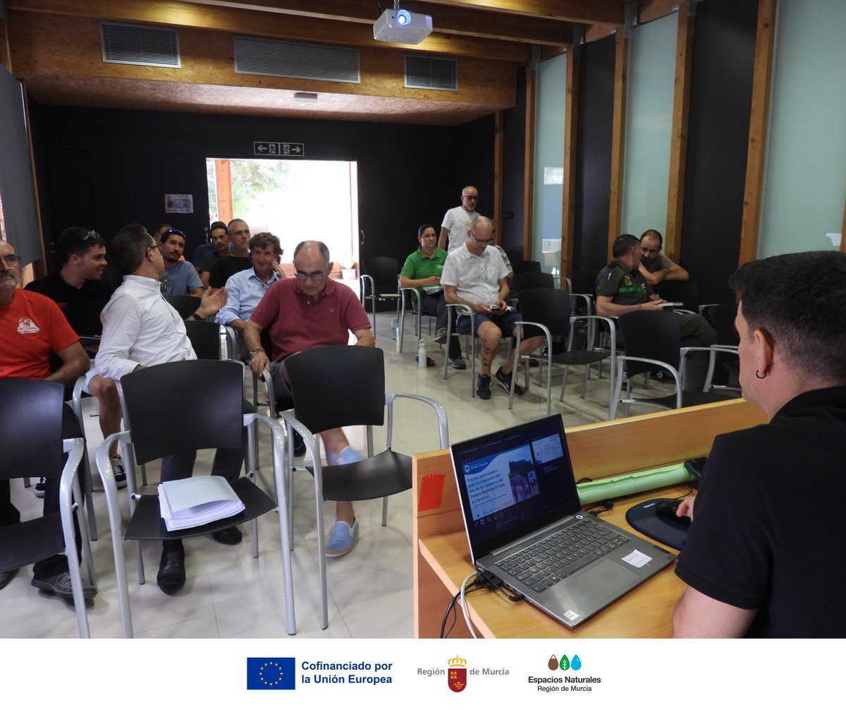 👣 Se celebró la 3ª reunión del Grupo de Trabajo de Senderos #ElVallePR para presentar una propuesta final de regulación.

🔜 El grupo volverá a reunirse para seguir avanzando en la creación de un instrumento normativo y priorizar acciones de mantenimiento de forma participativa.