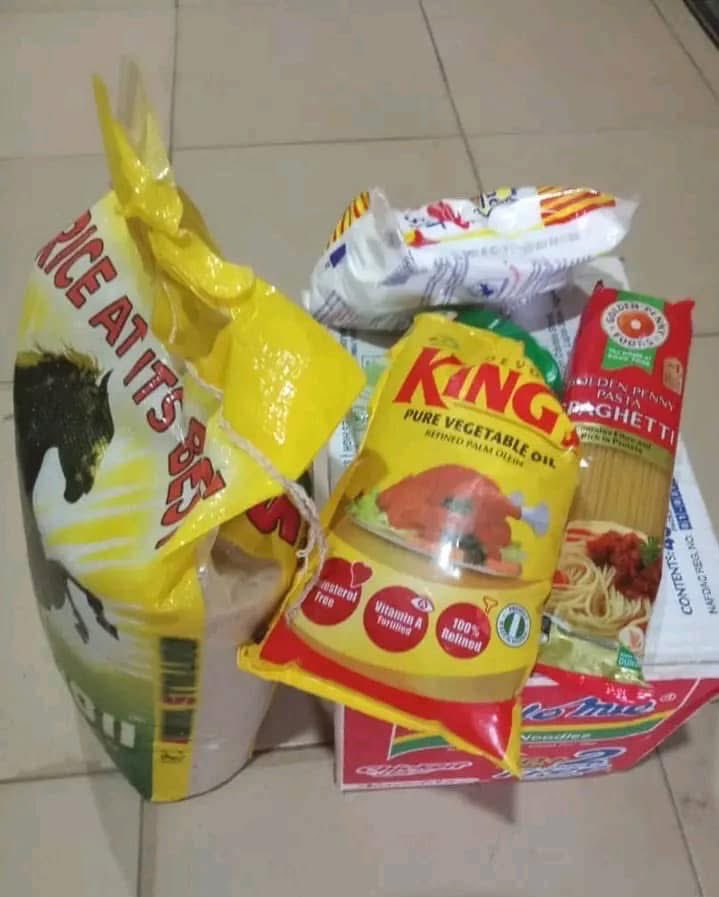 Nah who give up fuck up
Good morning everyone happy new week 
We are open for business 
Pls buy one or two from me 

Frame 1:15k
Frame 2:22,500
Frame 3:32k
Location:Osun state 
We deliver nationwide 
Pls help repost 🙏🏾