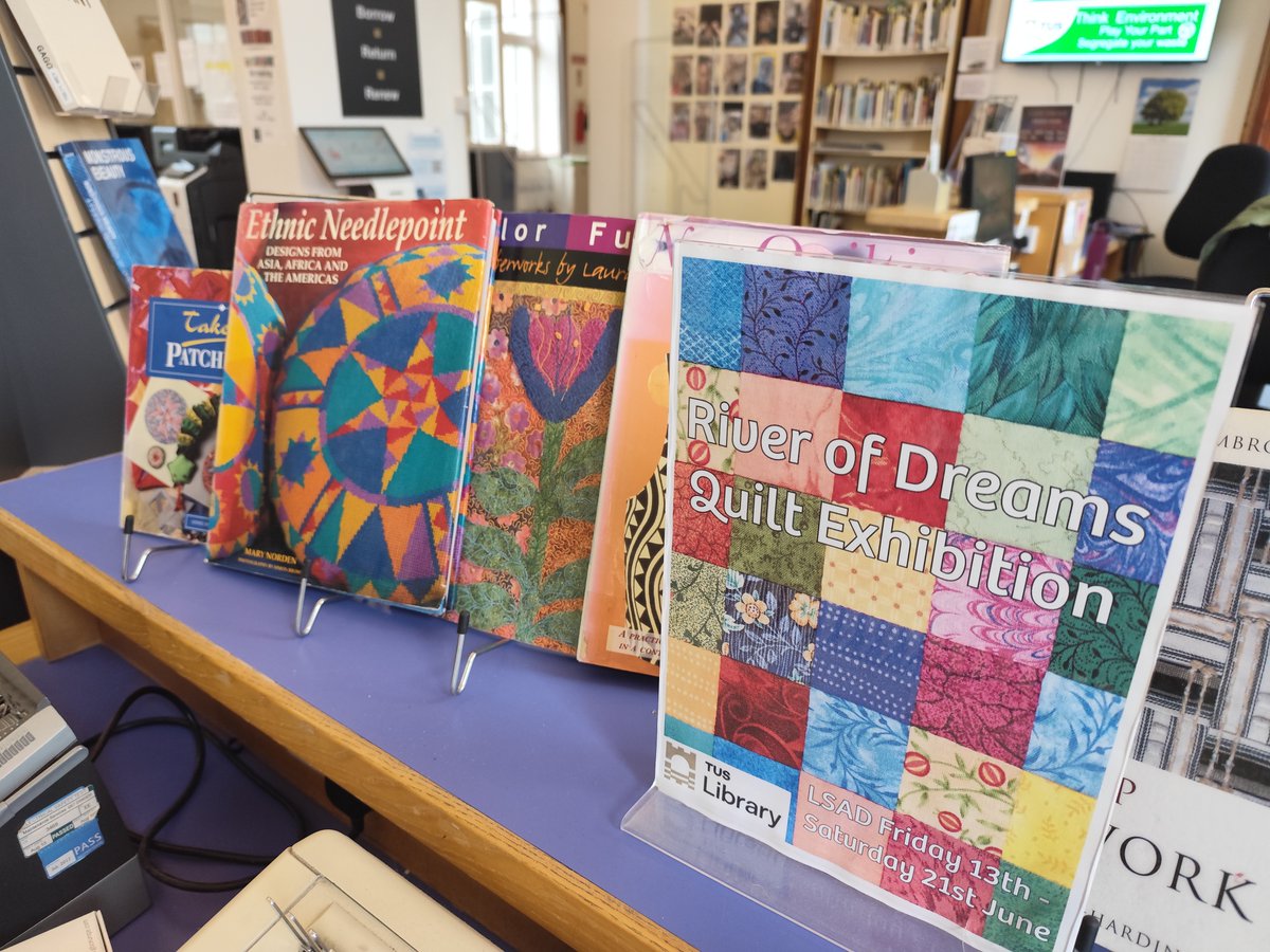 TUS_LibraryMW's tweet image. This weekend LSAD hosted the annual River of Dreams Quilt Exhibition 2025! The #creativity of these talented people who are passionate about #quilting is amazing!
Stop by LSAD Library to see their book display on  textile arts!
#tuslibraries #WeareTUS #RiverofDreams2025
