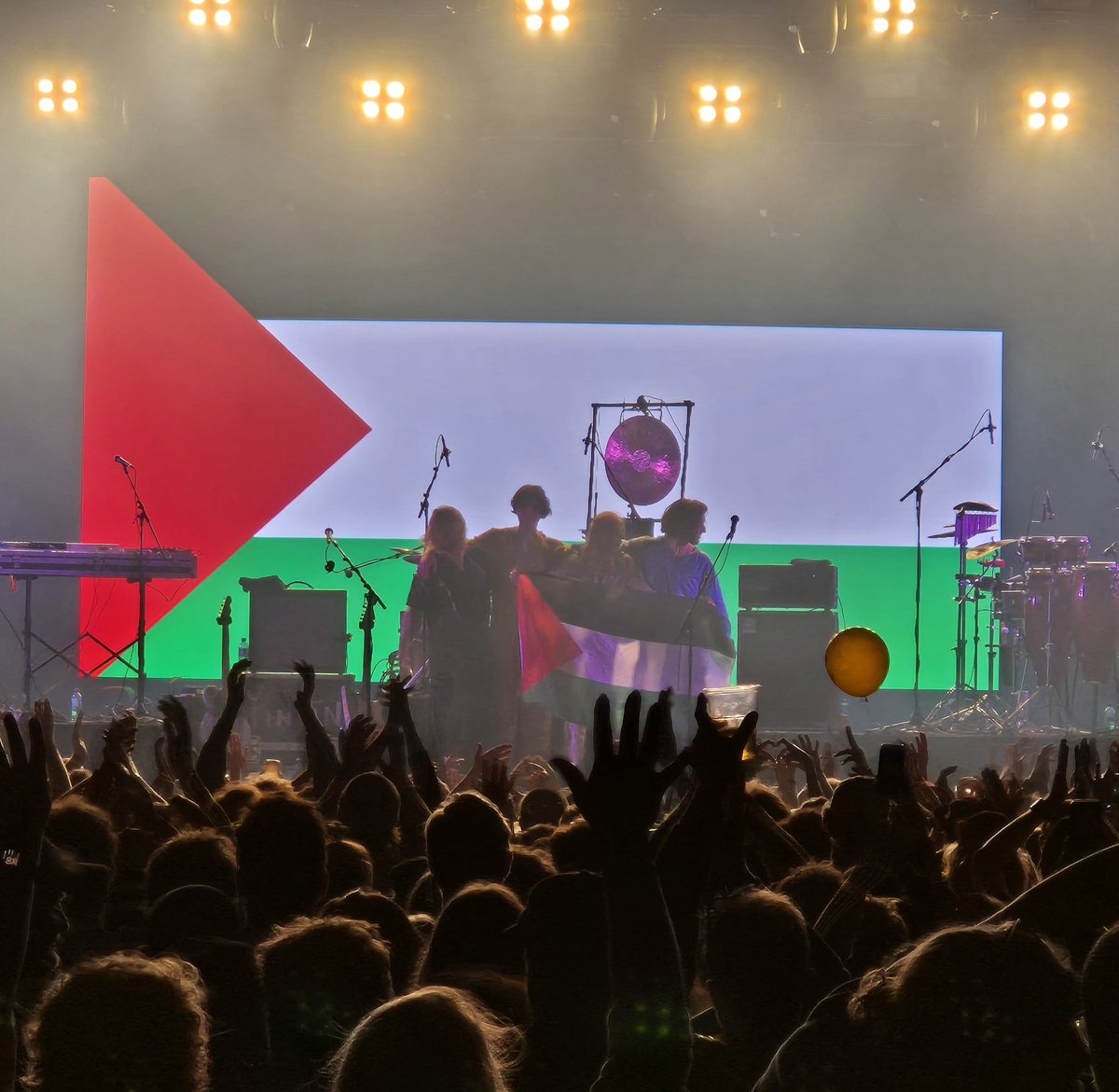 boostyboy's tweet image. YĪN YĪN last live band at the wonderful #bks