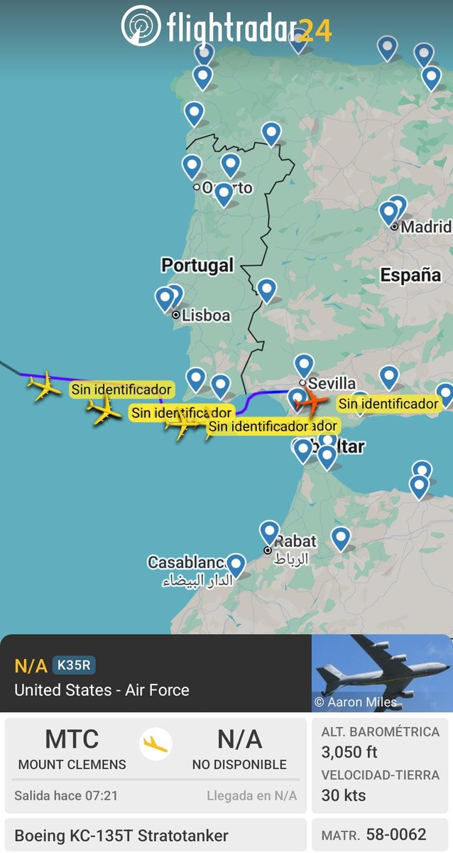 7 aviones de reaprovisionamiento en vuelo. La cosa está calentita en Oriente proximo