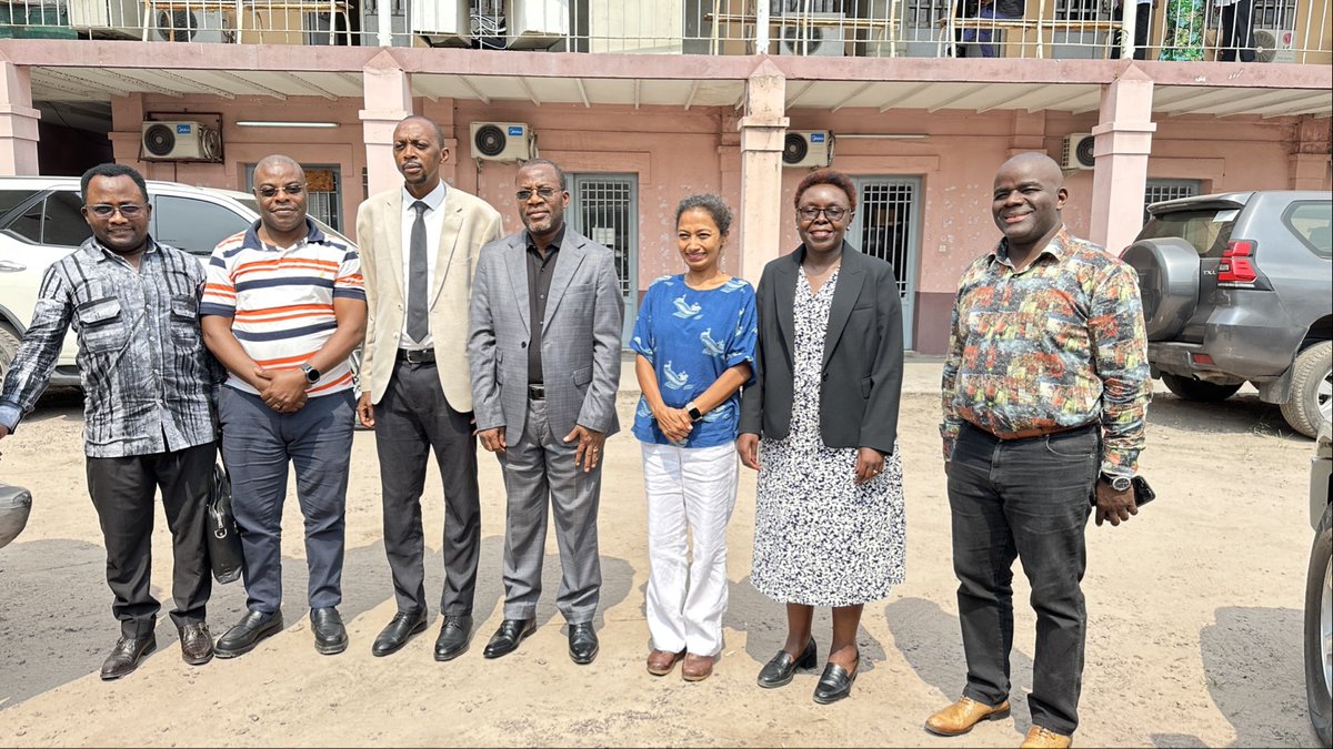 cbmIHI's tweet image. In the DRC 🇨🇩, @girijasankar06 and colleagues from the @cbmWorldwide Country Office met the new NTD leadership team in a recent advocacy visit.
We look forward to continued collaboration in the fight against #NTDs in the DRC!