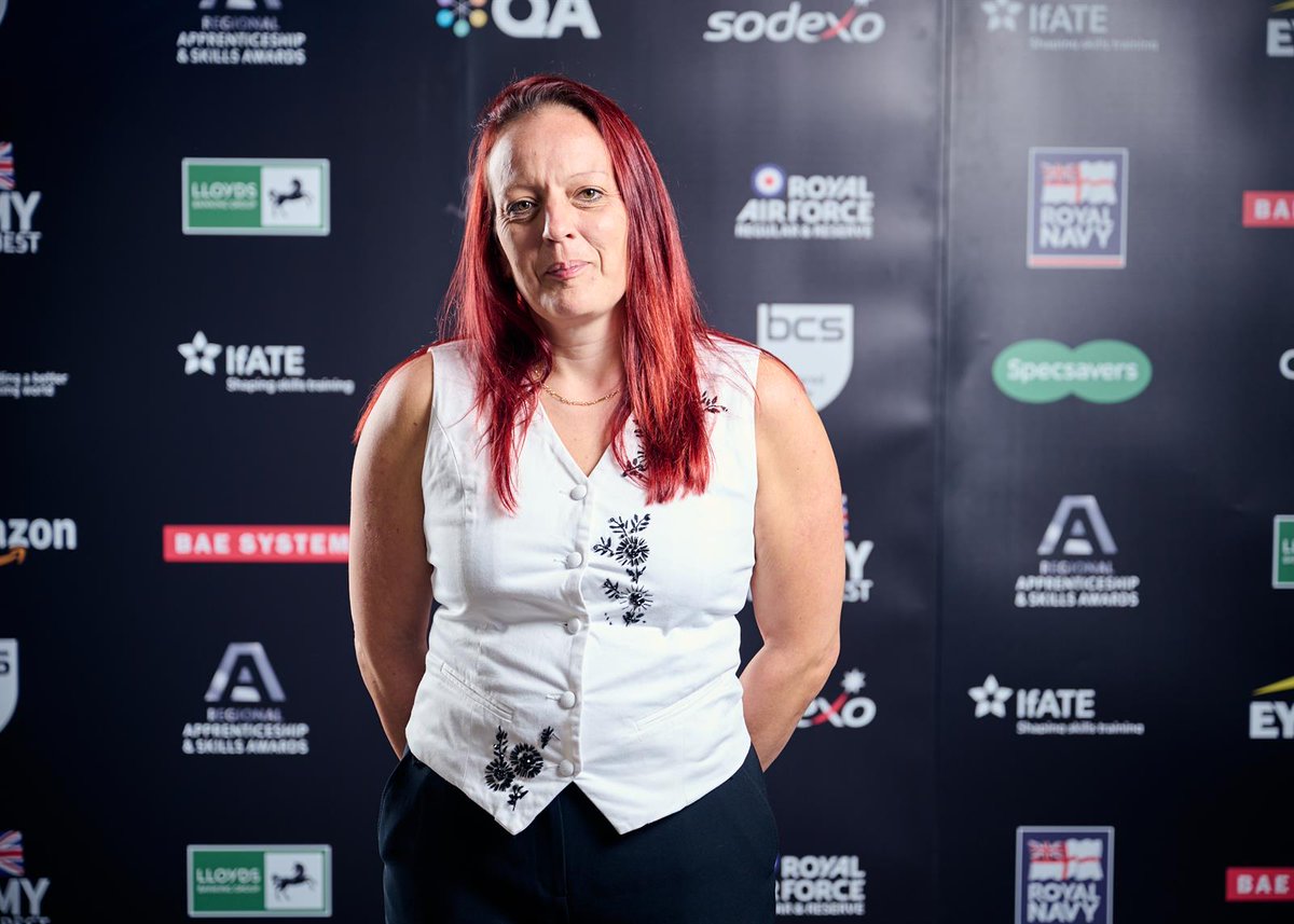 Skills Support for Employers (@dfe_employers) on Twitter photo "I would urge anyone in a managerial role to explore what technical education has to offer and make the most of the training and employment schemes."
Read why Kayleigh Merritt from <a href="/WinvicLtd/">Winvic Construction</a> supports skills and training in #construction: ow.ly/rKoq50VG7Vk
#SkillsForLife "I would urge anyone in a managerial role to explore what technical education has to offer and make the most of the training and employment schemes."
Read why Kayleigh Merritt from <a href="/WinvicLtd/">Winvic Construction</a> supports skills and training in #construction: ow.ly/rKoq50VG7Vk
#SkillsForLife
