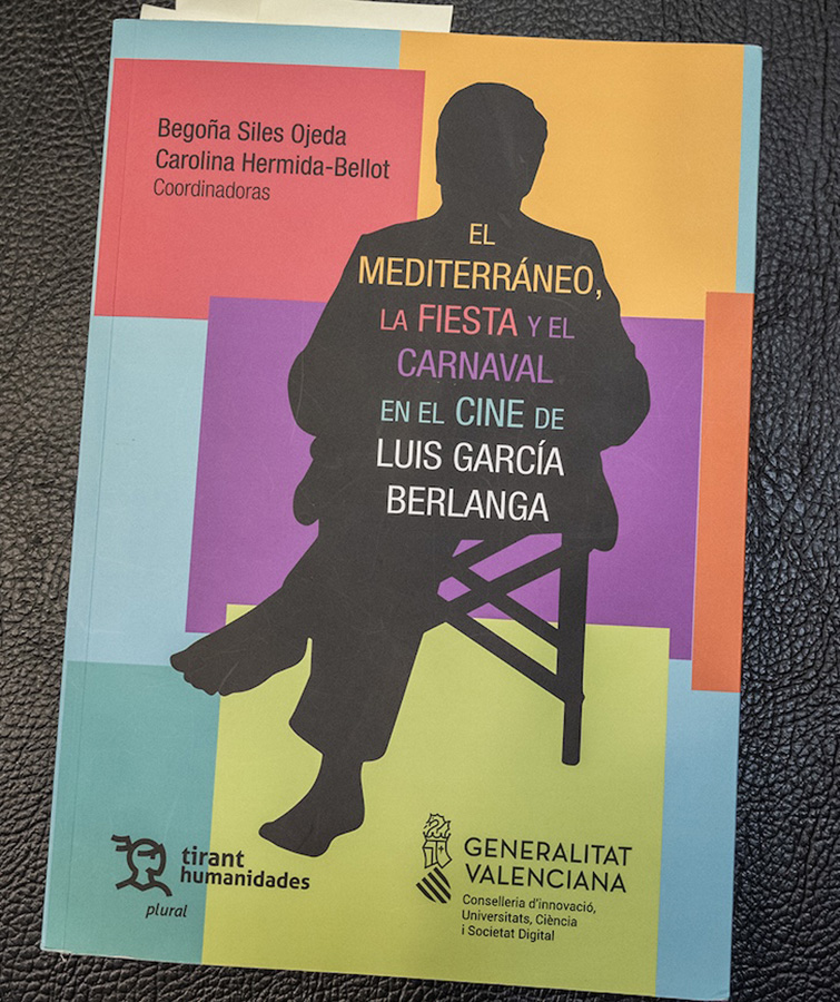 📖🎬 Mediterráneo, fiesta y carnaval, en el cine de Berlanga: la Cátedra de la CEU UCH reúne en un libro los estudios de dieciséis expertos f.mtr.cool/sognmyndcq

Begoña Siles Ojeda y Carolina Hermida Bellot, han coordinado esta obra colectiva sobre el cine berlanguiano