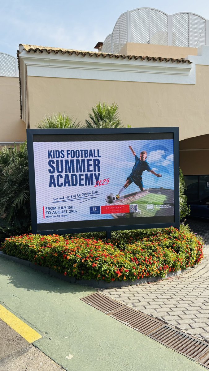 Harry J. Cosson tweet media