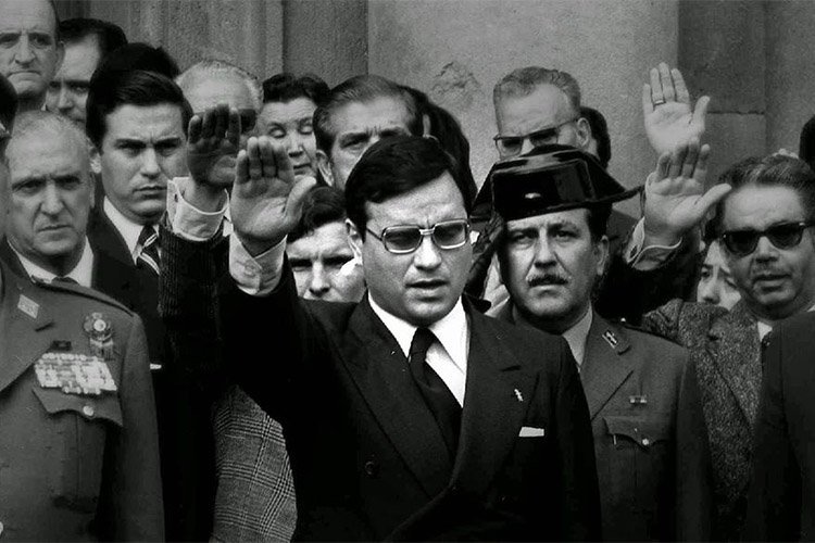 Directa (@la_directa) on Twitter photo #ÚLTIMAHORA | L’exministre franquista Rodolfo Martín Villa citat a declarar com a investigt per la mort de Teófilo del Valle l’any 1976 directa.cat/lexministre-fr… Una informació de <a href="/_Jorgemancebo/">Jorge Mancebo Navalón</a> #ÚLTIMAHORA | L’exministre franquista Rodolfo Martín Villa citat a declarar com a investigt per la mort de Teófilo del Valle l’any 1976 directa.cat/lexministre-fr… Una informació de <a href="/_Jorgemancebo/">Jorge Mancebo Navalón</a>