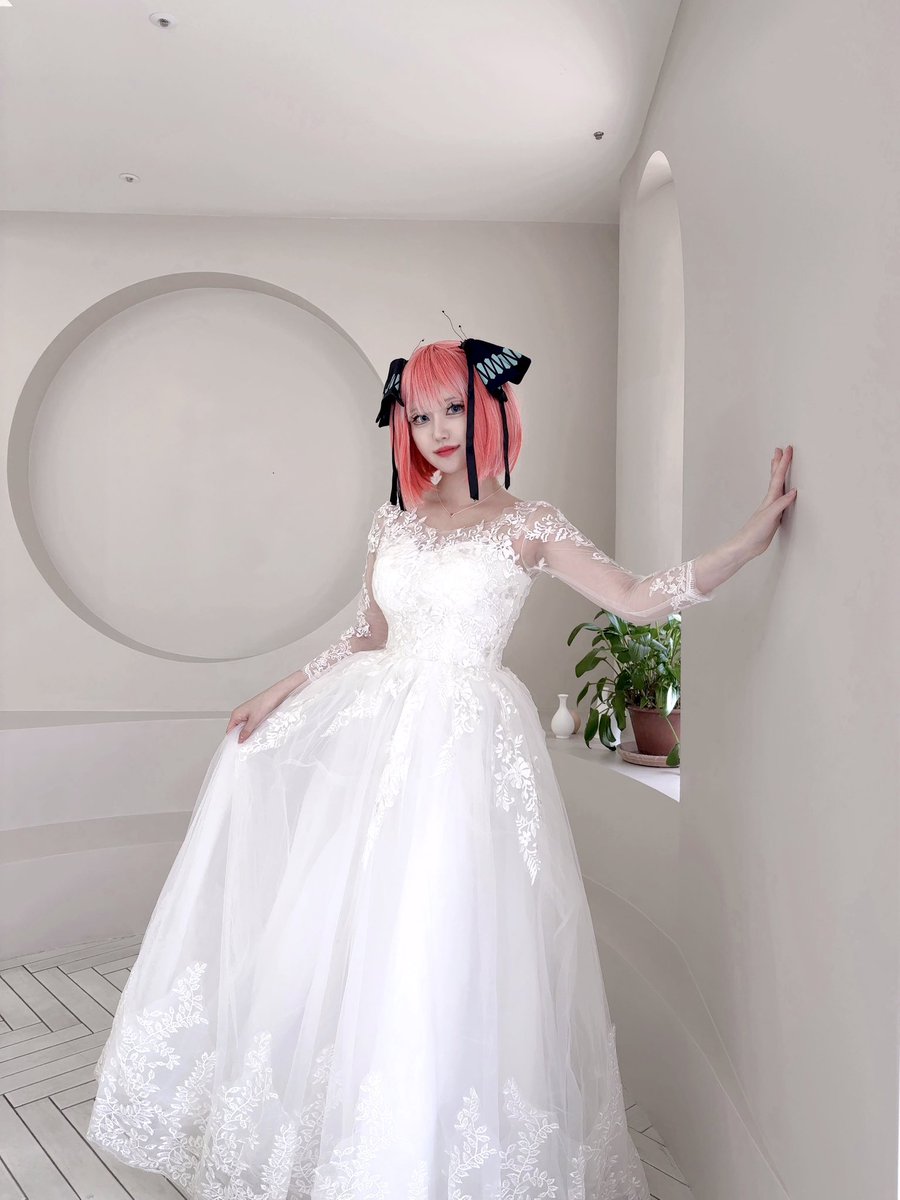 너 같은 남자라도 좋아해줄 여자가 세상에 한 명 정도는 있을 거라고 했지?

그게 나야. 유감스럽게도.

#5등분의신부 #ninonakano #五等分の花嫁