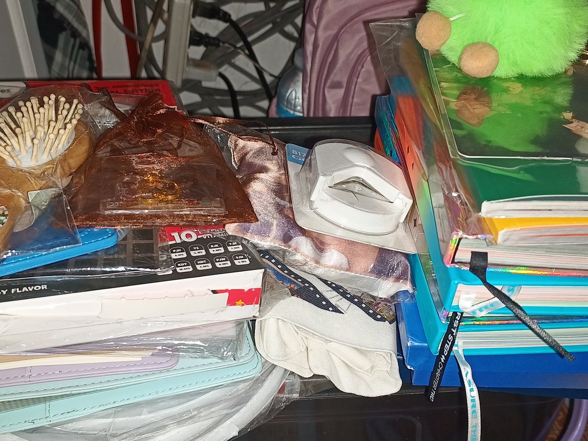 #joeysells
WTS LFB TREASURE RANDOM MERCH
➛ ₱ ON PIC
‼️STRICTLY NO CANCELATION OF ORDER/S‼️
➛MOP: GCASH
➛DOP: JUL 10 / can do meet up sa teumecon

❌ Sensitive 

qrt/reply/dm to claim

✧ treasure hyunsuk jihoon yoshi junkyu jaehyuk asahi doyoung haruto jeongwoo junghwan