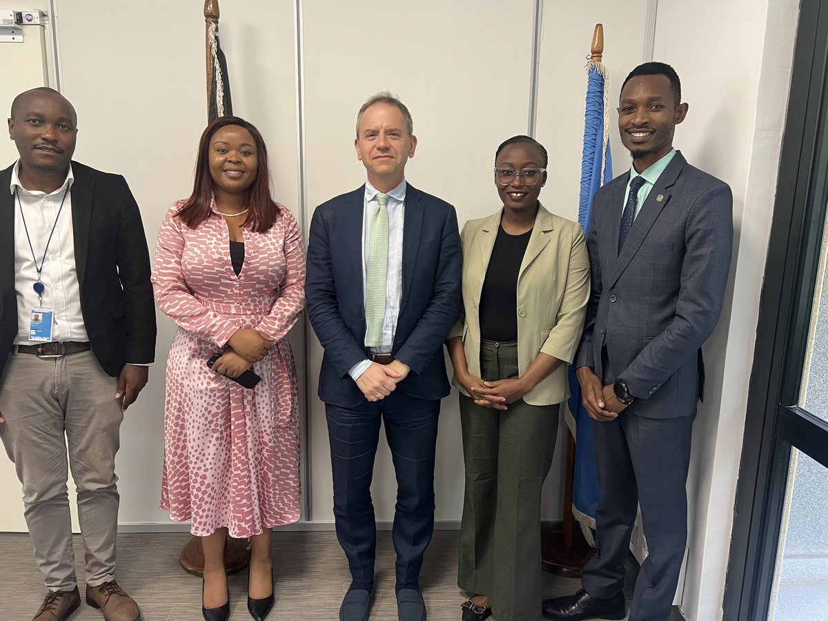 SWJacksonUN's tweet photo. Great to meet with @NYC_YouthVoice CEO @GloriaWawia &amp; team today here @UnKenya to discuss how we can help ensure credible &amp; transparent elections for the new National Youth Council &amp; engage #Kenya’s youth in shaping their own future. https://t.co/IvfF3ox0sa