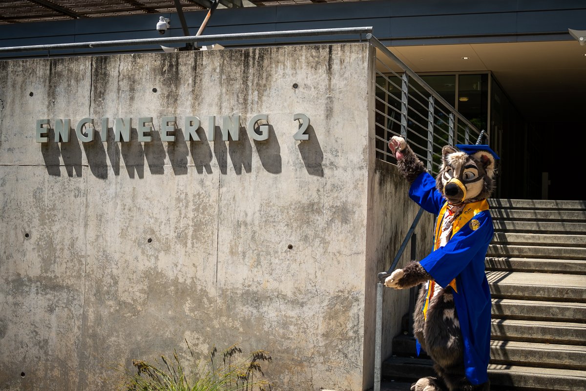 This toob is officially off to the real world! ✨🎓

After 630 sleepless days and nights, this Marten is now a proud UCSC Computer Science graduate!

Here is to all the endless possibilities to come!
----
📸: Wildwolf &amp; <a href="/flyingdraegon/">Drægon</a> 

 #UCSC  #BaskinEngineering