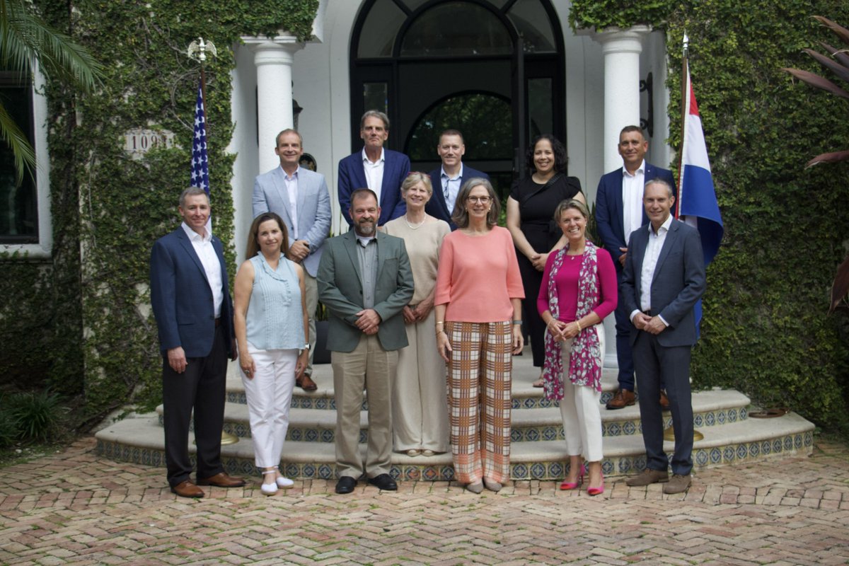 Lisette den Breems (@nlinmiami) on Twitter photo Regional security cooperation between the US & Kingdom of the Netherlands in the #Caribbean goes back a long way.
I was honored to host Lt.Gen. Evan Pettus, Dep Commander of <a href="/Southcom/">U.S. Southern Command</a>, VADM René Tas, Commander of the <a href="/kon_marine/">Koninklijke Marine</a> and <a href="/NLAmbassadorUSA/">Birgitta Tazelaar</a> to reinforce this partnership. Regional security cooperation between the US & Kingdom of the Netherlands in the #Caribbean goes back a long way.
I was honored to host Lt.Gen. Evan Pettus, Dep Commander of <a href="/Southcom/">U.S. Southern Command</a>, VADM René Tas, Commander of the <a href="/kon_marine/">Koninklijke Marine</a> and <a href="/NLAmbassadorUSA/">Birgitta Tazelaar</a> to reinforce this partnership.