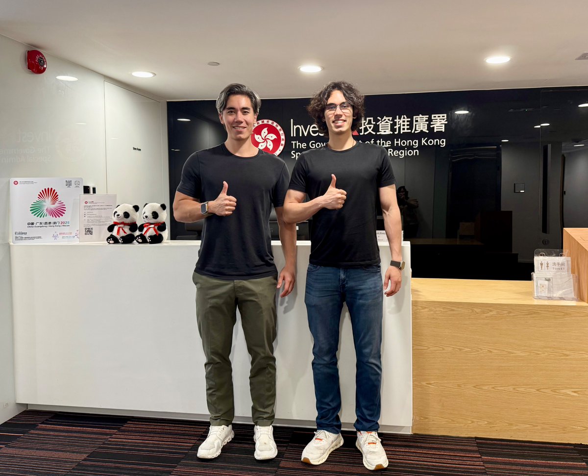 just had a great meeting.

with the hong kong government’s foreign direct investment arm: invest hong kong.

chatted about what they’re seeing on the ground in crypto.

and it’s made me more bullish than ever.

here are the top 3 things which surprised me:

1/ real-world