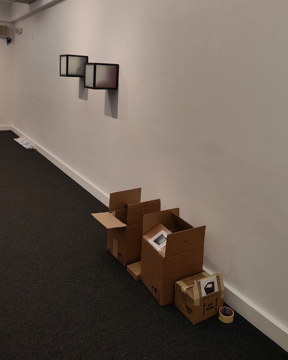 🔎 Avui, a El Museu amagat... Dia de muntatge!
I és que un museu també és tot allò que passa abans d’inaugurar una exposició. Dies de proves, decisions i converses.
Així hem donat forma a “Sentir / Expressar”, al <a href="/MuseuArtGirona/">Museu d'Art de Girona (md'A)</a>!
🗓️ Fins al 2/11

museuart.cat/sentir-express…