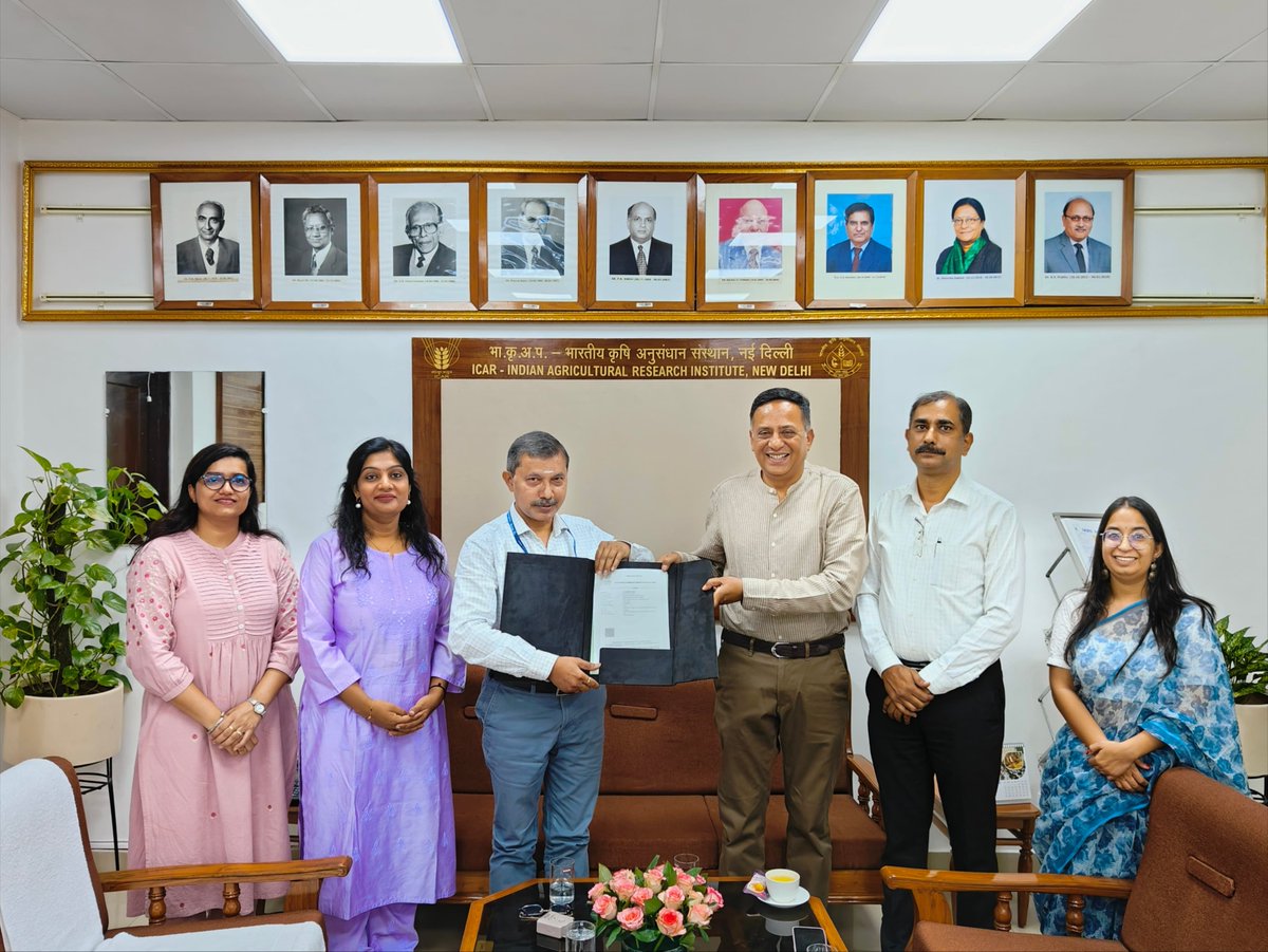 Pusa Krishi, ICAR- IARI signed an MoU with ACCESS Development Services to collaboratively support startups working across agroecological value chains under the GAP Fund (IFAD–IAVCP).
#BusinessCollaboration #AgriBusiness #AgriInnovation #AgriCollaboration #StartupGrowth  #GAPFund