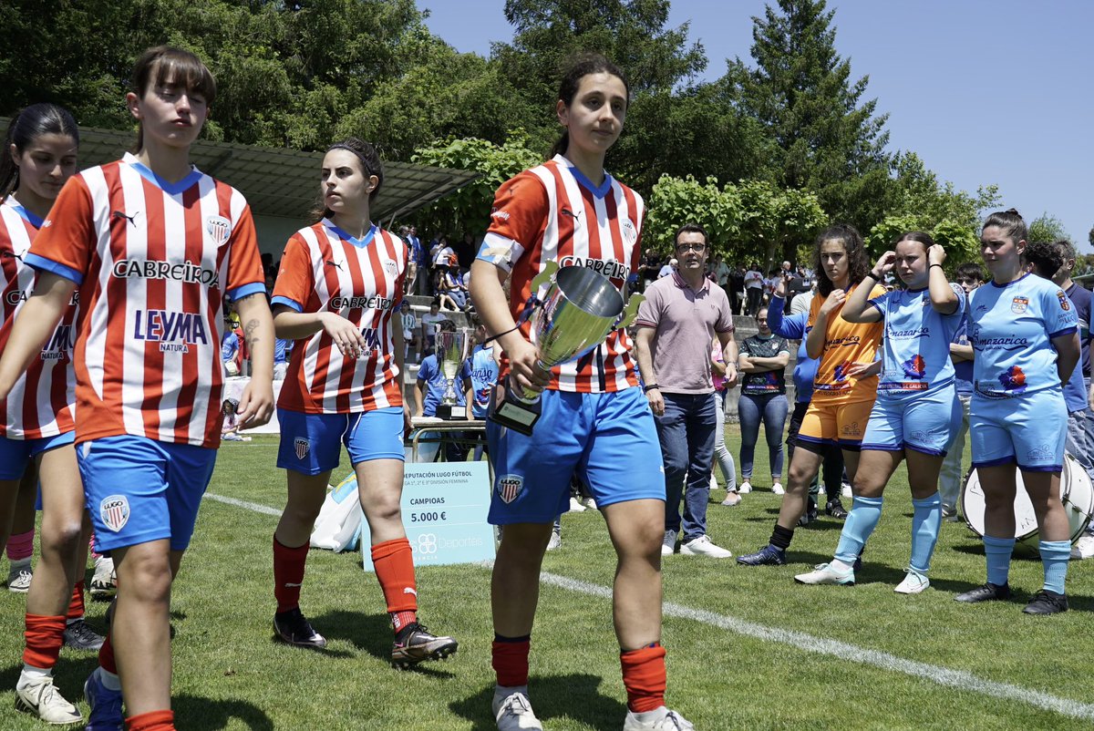 CDLugoFem's tweet photo. 👏🏆 Parabéns polo enorme traballo, sachadoras! 

#CanteiraAlbivermella
#Albivermellas
#ForzaLugo https://t.co/UozHyUO2Rb