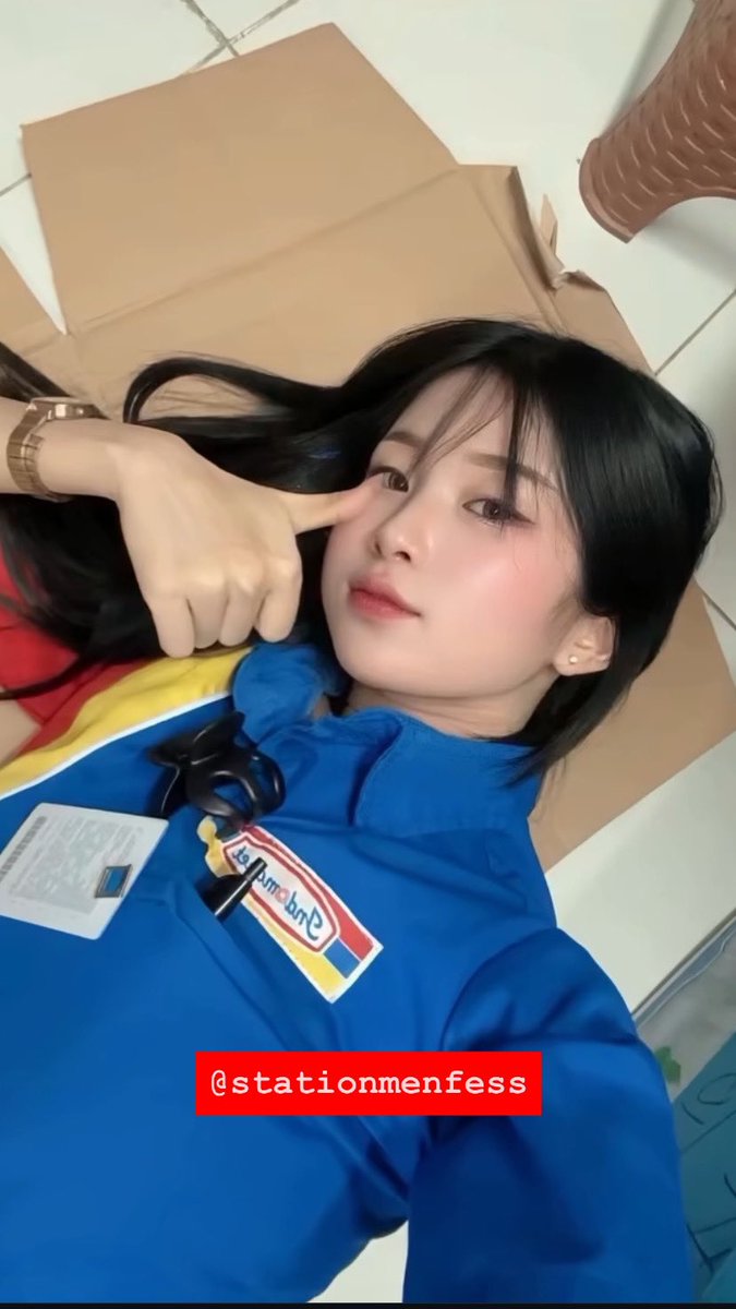 STATIONMENFESS's tweet image. Whoop!! mau mutualan sama mba" indomaret 🇨🇳ga? looking for new moot's, mas mas jawa/girl's get free pass 🫶🏻, rep teach u ill dm first — F21 🇨🇳sunda.