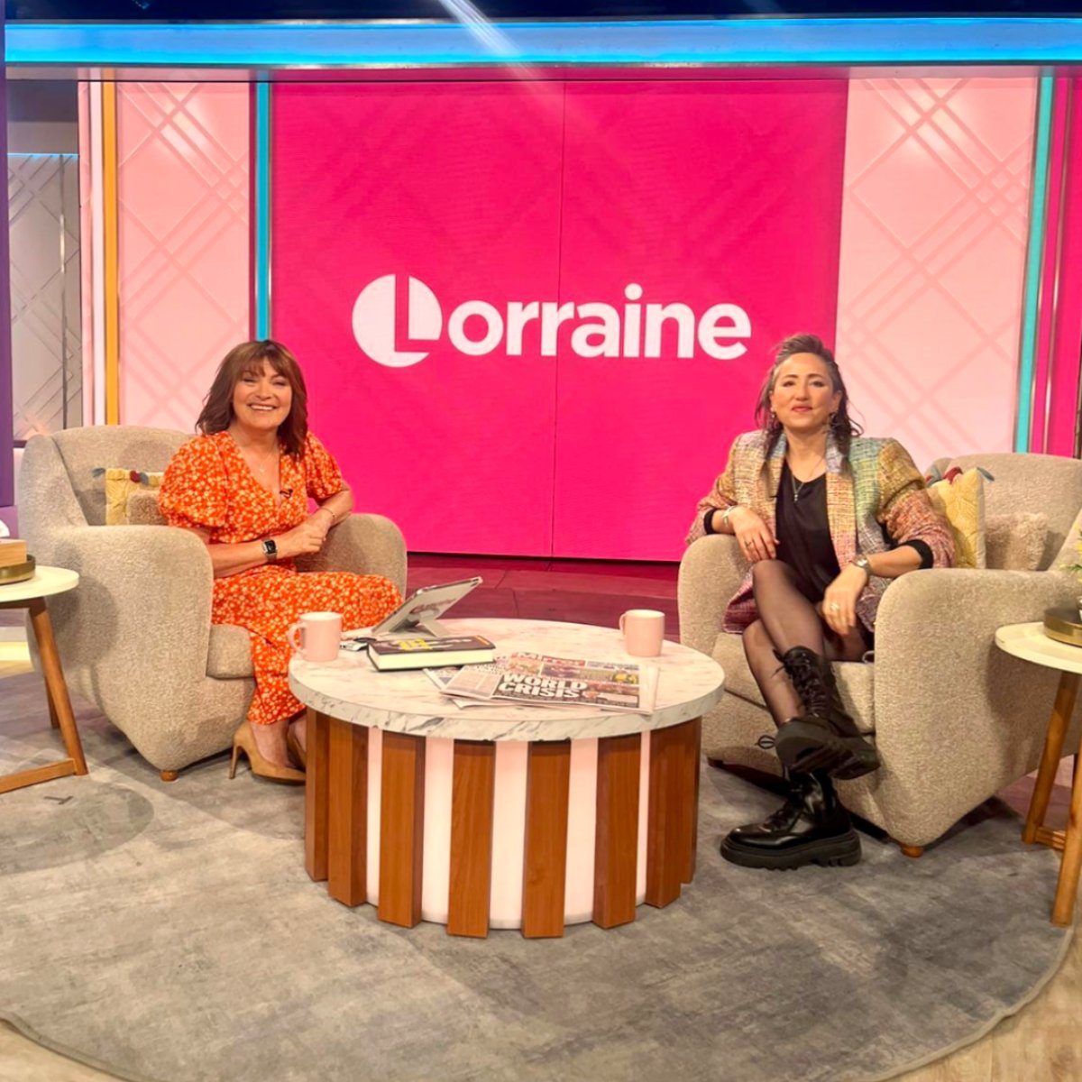 Clueless The Musical (@cluelessonstage) on Twitter photo <a href="/KTTunstall/">KT Tunstall</a> joined <a href="/lorraine/">Lorraine</a> this morning to chat all things #CluelessTheMusical and yes, itโs totally major! ๐
๐ผ๐
๐บ Catch up now on <a href="/ITVX/">ITVX</a>! <a href="/KTTunstall/">KT Tunstall</a> joined <a href="/lorraine/">Lorraine</a> this morning to chat all things #CluelessTheMusical and yes, itโs totally major! ๐
๐ผ๐
๐บ Catch up now on <a href="/ITVX/">ITVX</a>!