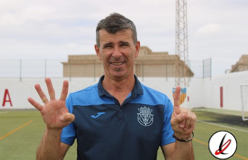 ⚽ #Preferente 

José Manuel Morant Varo. El entrenador de los ascensos en Lanzarote 

☑️ Suma cinco ascensos como técnico 
☑️ 4 a Regional Preferente y 1 a Tercera 

Consulta la noticia en el enlace ⬇️⬇️

lanzarotedeportiva.com/index.php/110-…