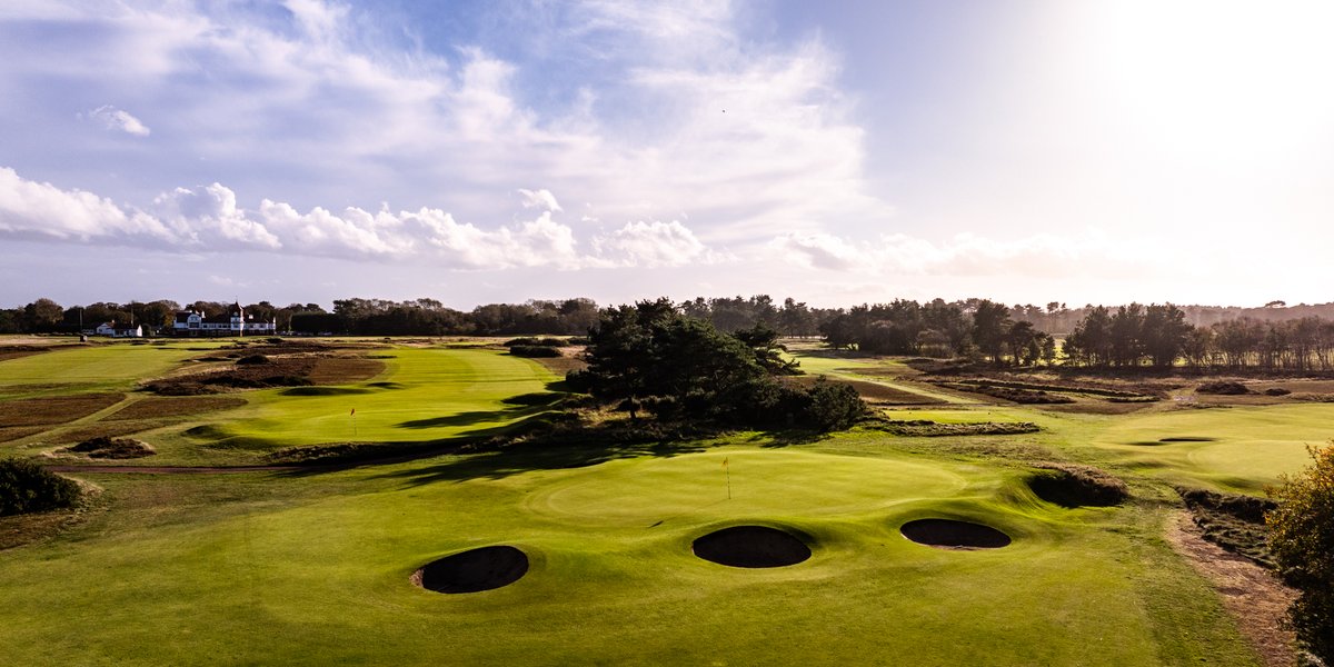 The course is in fantastic shape, and visitors can book tee times most afternoons — with twilight rates also available.

Book now: bit.ly/4gYXcOa