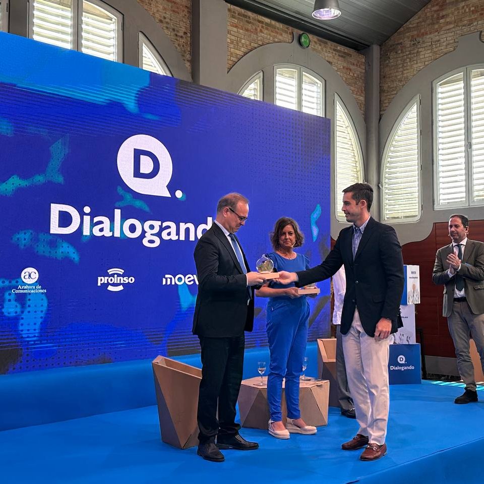 Esta nueva edición de #DialogandoHuelva, como todas las anteriores, no hubiera sido posible sin el apoyo de empresas y entidades colaboradoras. Por ello, tenemos que agradecer el respaldo de <a href="/MoeveGlobal/">Moeve</a> , como patrocinador de este XV encuentro.