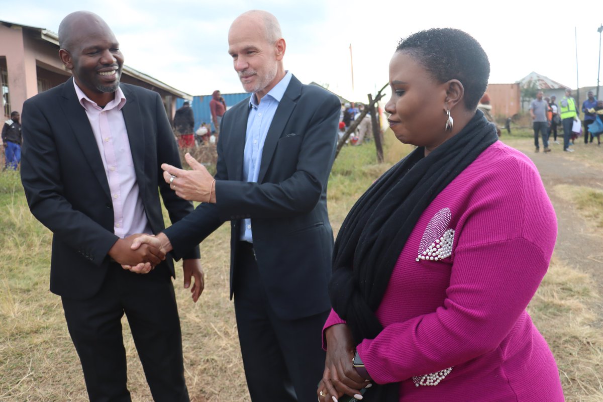 World Vision's new Regional Leader Matthew Pickard visited Eswatini last week and joined #MyNDMA at one of the food distribution sites in the affected areas. He observed how food is being distributed to communities through the joint effort between NDMA, World Vision, &amp; partners.