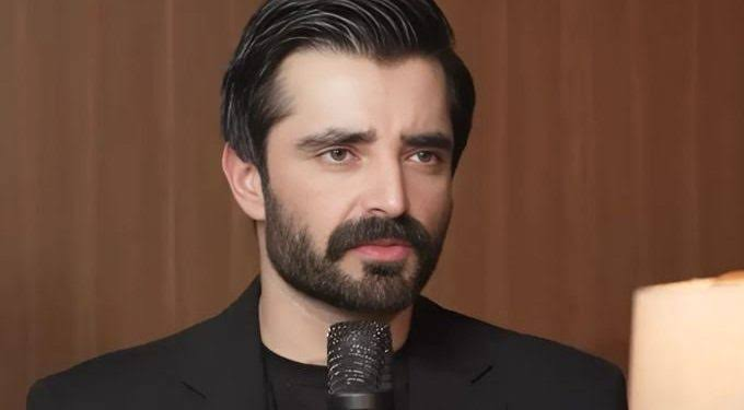 جانتے ہیں میرا حمزہ علی عباسی جیسے منافقین سے اختلاف کیا ہے؟
یہ لوگ خود تو اتنے بزدل ہوتے کہ ظلم اور جبر کے خلاف بولنے کی ہمت نہیں رکھتے لیکن جو لوگ وہ ظلم سہہ رہے ہوتے ہیں یہ ان کے خلاف ہر طرح کی تنقید کرتے ہیں۔ یہ وہ کم ظرف لوگ ہیں جن کا نشانہ ظالم نہیں ہمیشہ مظلوم ہوتا ہے۔