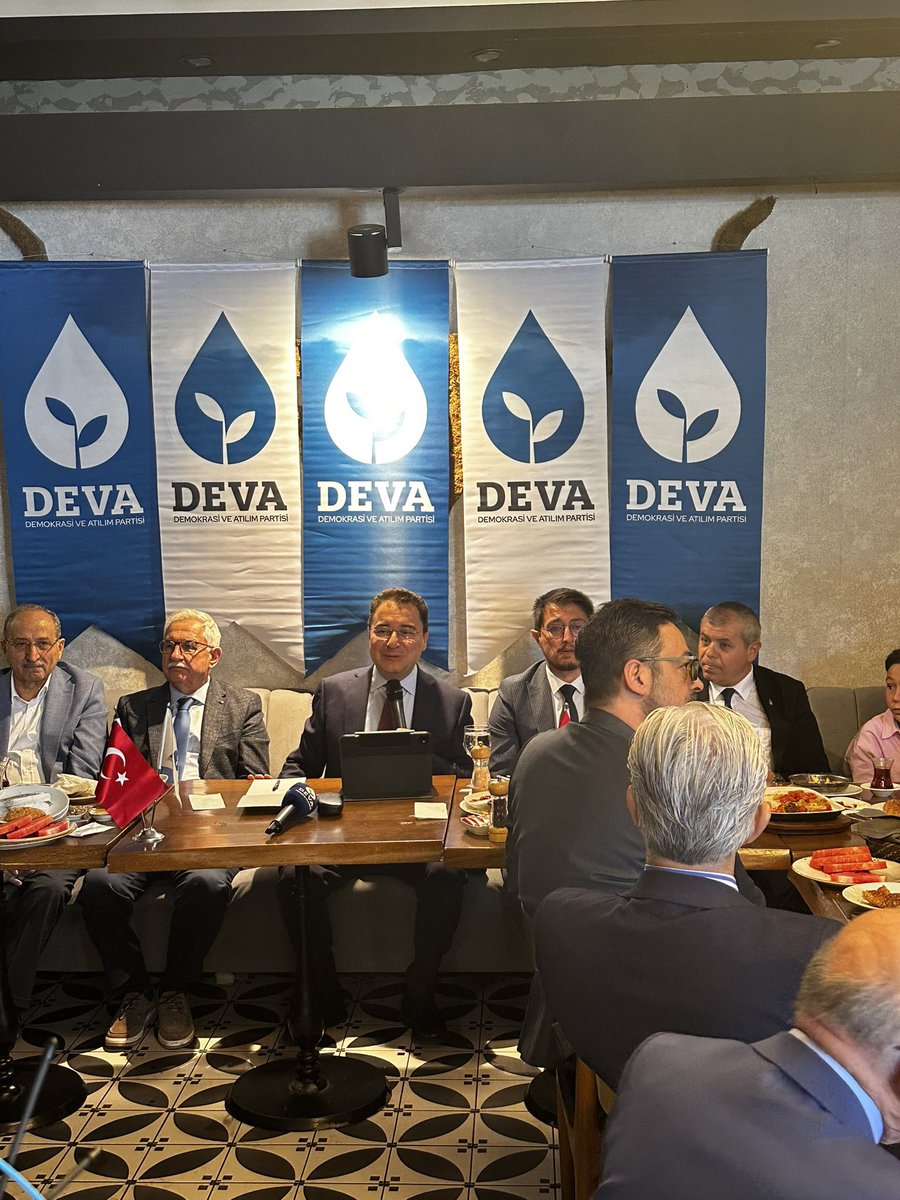 Dr. Medeni Yılmaz (@medeniylmz) on Twitter photo Genel Başkanımız <a href="/alibabacan/">Ali Babacan</a> bey ile Eskişehir’deyiz. <a href="/devapartisi/">DEVA Partisi</a> <a href="/EskisehirdeDeva/">DEVA Partisi Eskişehir İl Başkanlığı</a> Genel Başkanımız <a href="/alibabacan/">Ali Babacan</a> bey ile Eskişehir’deyiz. <a href="/devapartisi/">DEVA Partisi</a> <a href="/EskisehirdeDeva/">DEVA Partisi Eskişehir İl Başkanlığı</a>