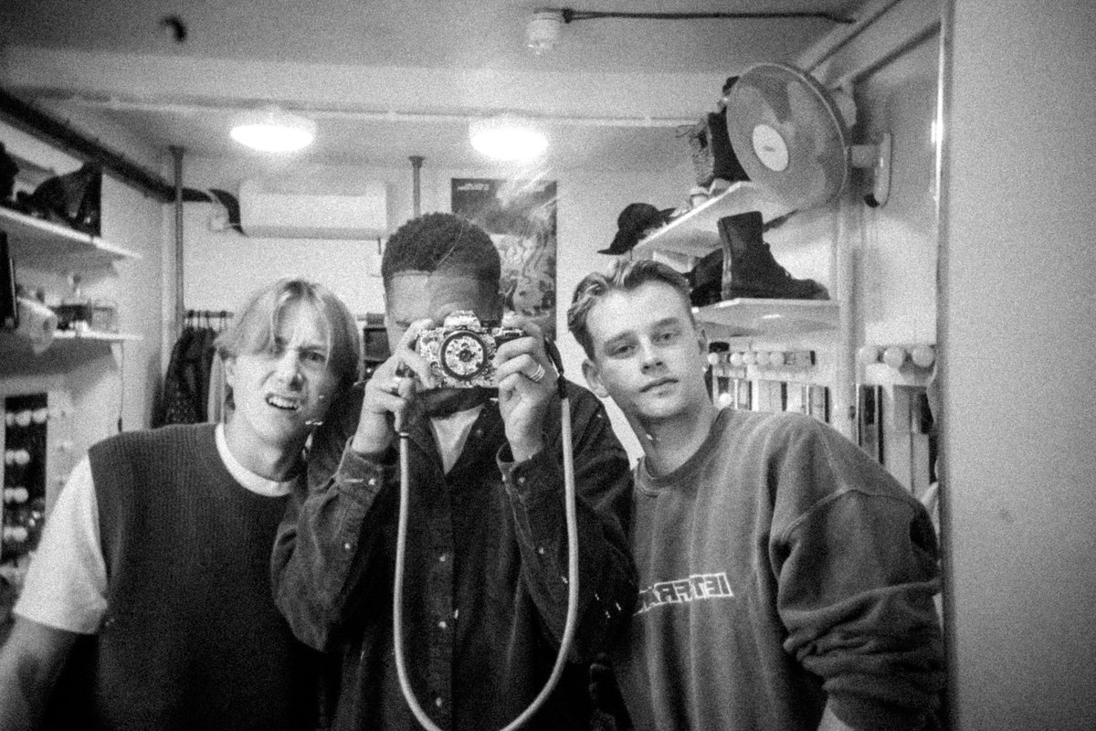 STOnStage's tweet image. Behind the scenes @ Hawkins High. 📸