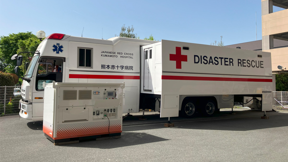 ＼🏥災害時の医療を支える!?／
九州電力と日赤災害救護研と連携し、特殊医療救護車両「ディザスターレスキュー」への電力供給を想定した実証試験を実施。
施工現場での電力供給を目的に九州電力と共同開発した可搬式充電設備が、約7日間連続で使用可能であることを確認しました🔌
＃LANDCAROS