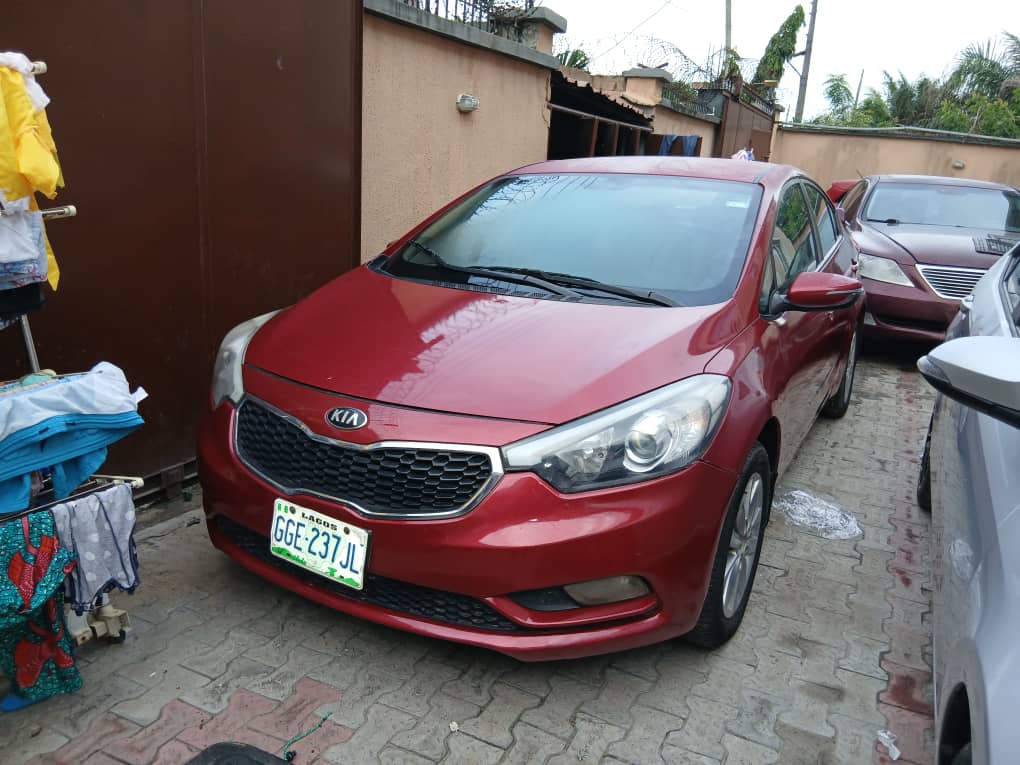 2015 Kia Cerato 
(bought brand new, still in mint condition) 
FULL OPTION t
⚡AC chilling 🥶 
⚡Panaromic Roof 
⚡Android stereo 
⚡Reverse 🔀 Camera 
⚡ Remote control 
⚡Keyless (Tumbstart) 
⚡Alloy Rim with 4New Tyres 
⚡Price: 6.8M
All Documents/Papers ✅️
Location; Lekki