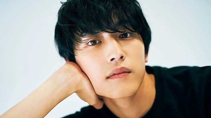Survive_hell's tweet photo. 初回で似てると言われるランキング

1位　八田與一　　やかましいわ。

2位　杉野遥亮　　殴られた版だってさ

3位　ち○こ　　　髪型だろ笑笑

4位　ジャルジャル後藤　褒めてる？ https://t.co/ihVddSGTfv