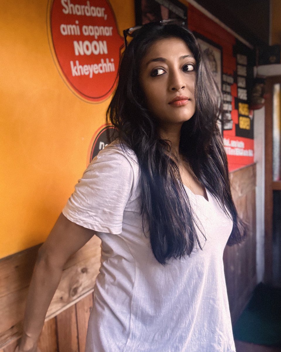 Dubbing Diary…🤌🏻

ft. #bibipayra 

#update #trendingsong❤️ #trendsetter #viral #newfilm #postproduction #upcoming #film #vibe #mood #trendingpost #filmdubbing #viralvideos #audio #bongbeauty❤️ #trendy #imtrend 

#paoli_damofficial