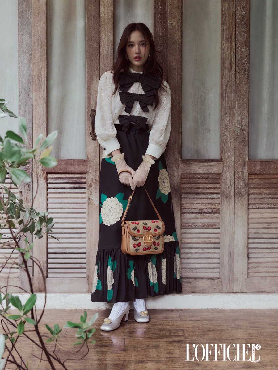 FREENBECK OFFICIAL (@freenbeckfc) on Twitter photo น่ารักกกก🤍
#valentinoxfreen
#LOfficielThailand
#LOfficielMode
#MaisonValentino
#ValentinoGaravani
#ValentinoGaravaniVain
#srchafreen น่ารักกกก🤍
#valentinoxfreen
#LOfficielThailand
#LOfficielMode
#MaisonValentino
#ValentinoGaravani
#ValentinoGaravaniVain
#srchafreen