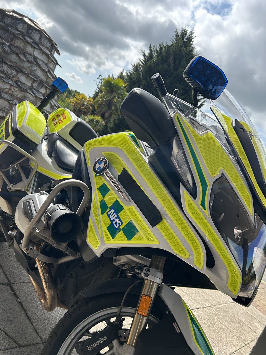 FutureQuals tweet media