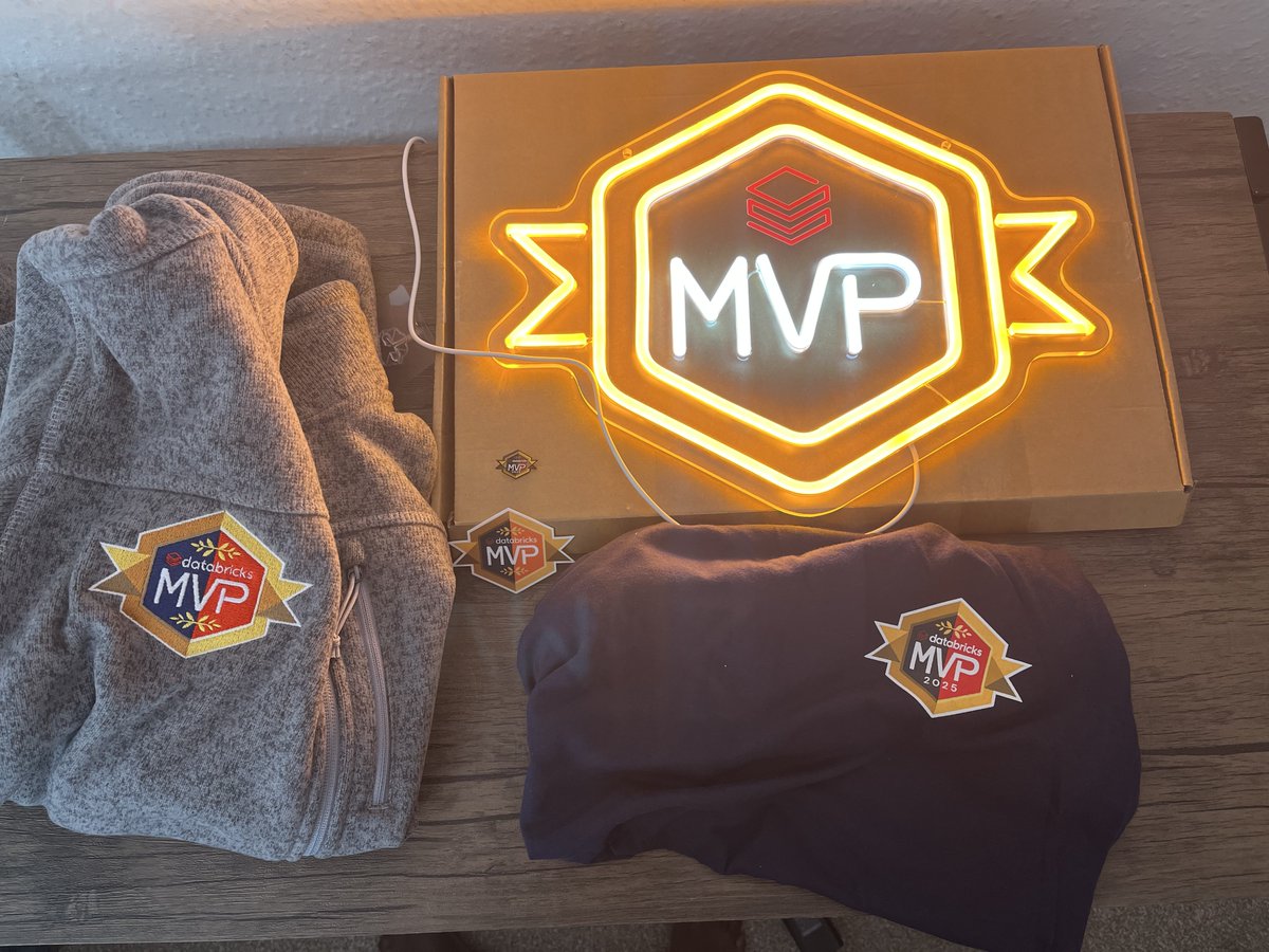 AbiolaDavid01's tweet image. 🚀Kicking off the week with a Databricks MVP Swag drop—what a way to start!

Huge shoutout to @databricks. Honoured to be part of the Databricks MVP community pushing boundaries and driving solutions through knowledge sharing.

#DatabricksMVP #CommunityRocks #DataEngineering