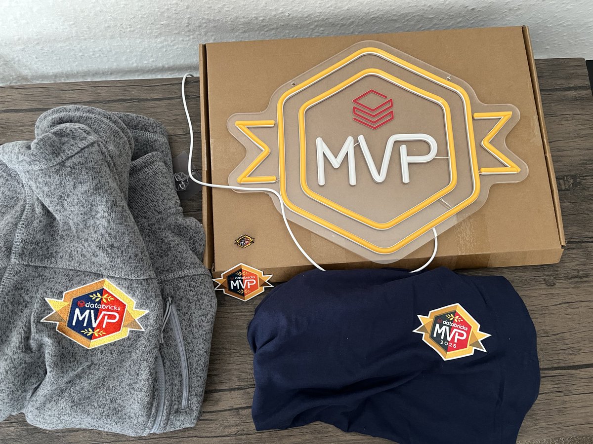 AbiolaDavid01's tweet image. 🚀Kicking off the week with a Databricks MVP Swag drop—what a way to start!

Huge shoutout to @databricks. Honoured to be part of the Databricks MVP community pushing boundaries and driving solutions through knowledge sharing.

#DatabricksMVP #CommunityRocks #DataEngineering