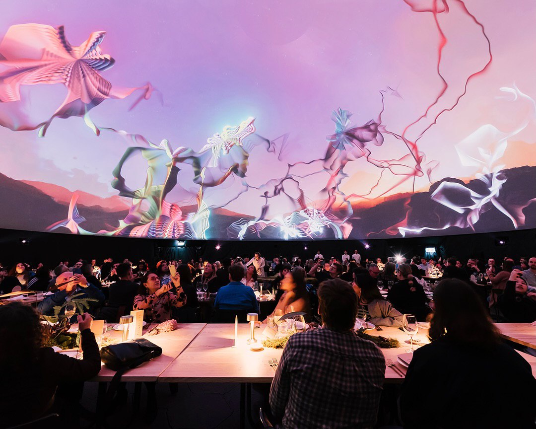 Fulldome_pro's tweet image. Immersive dining meets dome tech.

At NowOrNever Fest, Fulldome.pro powered a 21.5m projection dome for 3 nights of 360° culinary storytelling—seating 260 guests in a visual experience that shifted in real time with each course.

#FutureOfRestaurants #ProjectionDome