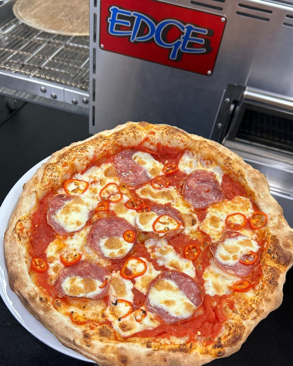 #EDGE conveyor ovens... helping you create delicious pizzas with speed and ease! 🔥 

🔥 edge.jestic.co.uk